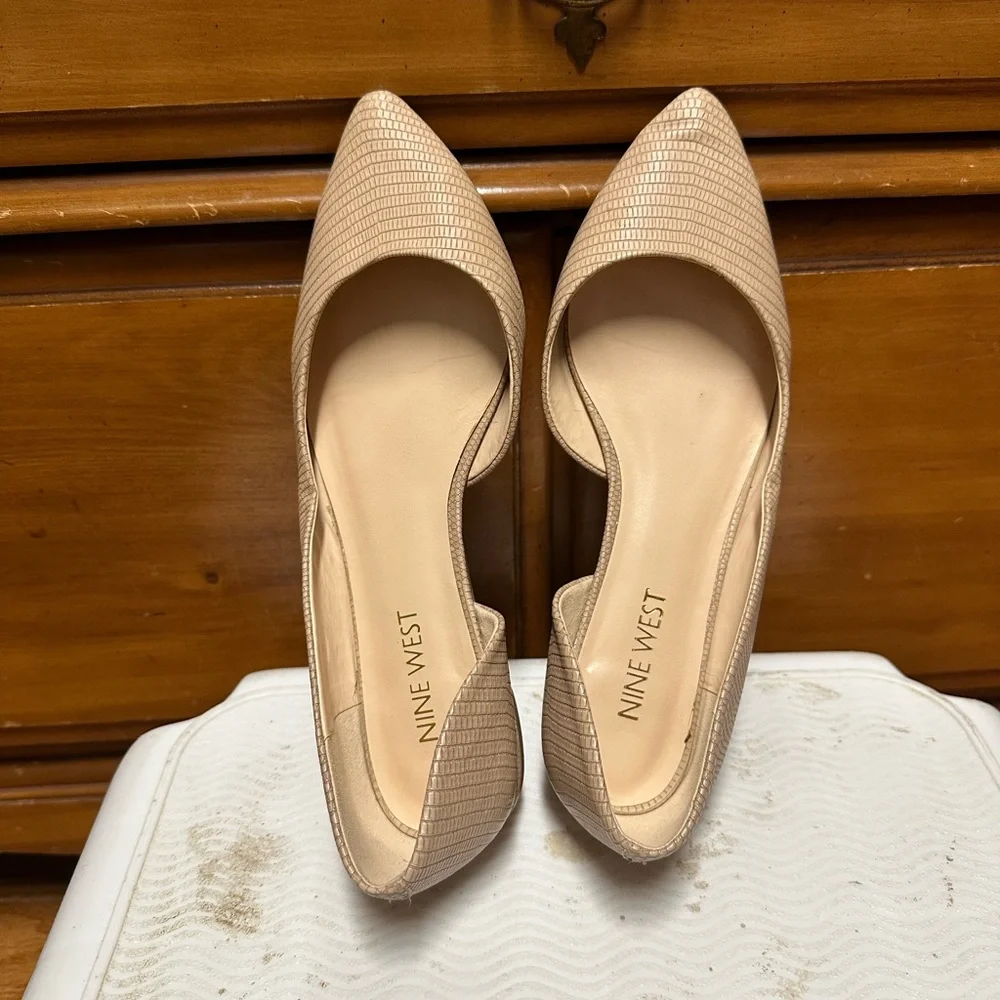Nine West Tan Flats Shoes - Picture 1 of 6